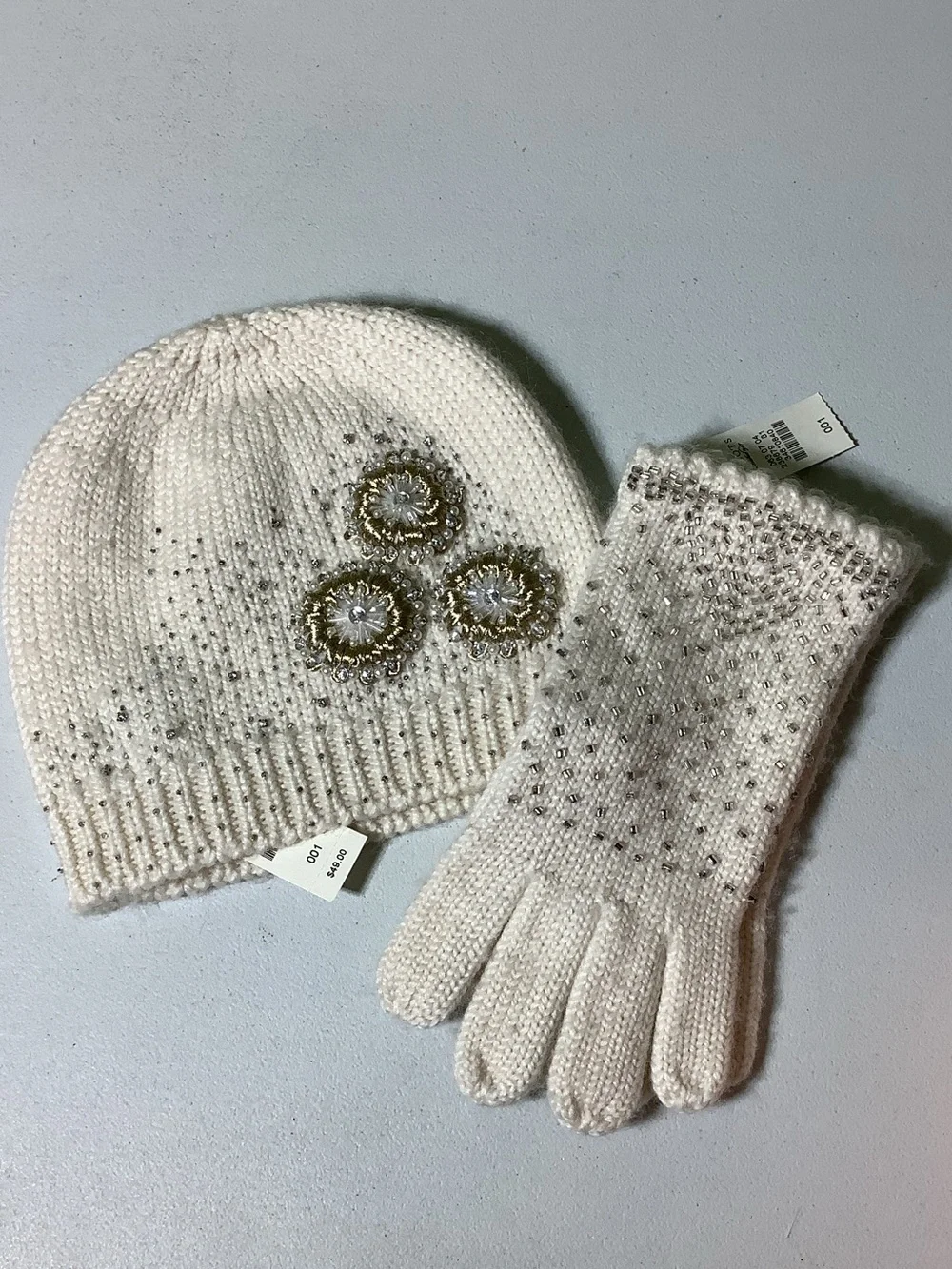 Talbots Alpaca/Mohair/acrylic blend hat and gloves set